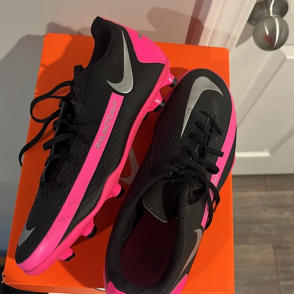 N Phantom GT A FG Black/Silver - Picture 2 of 5